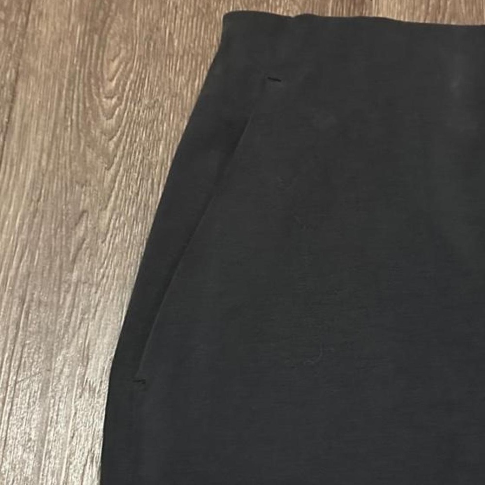 Lululemon Softstreme High-Rise Midi Skirt in Charcoal Gray Size 10 - Picture 3 of 5